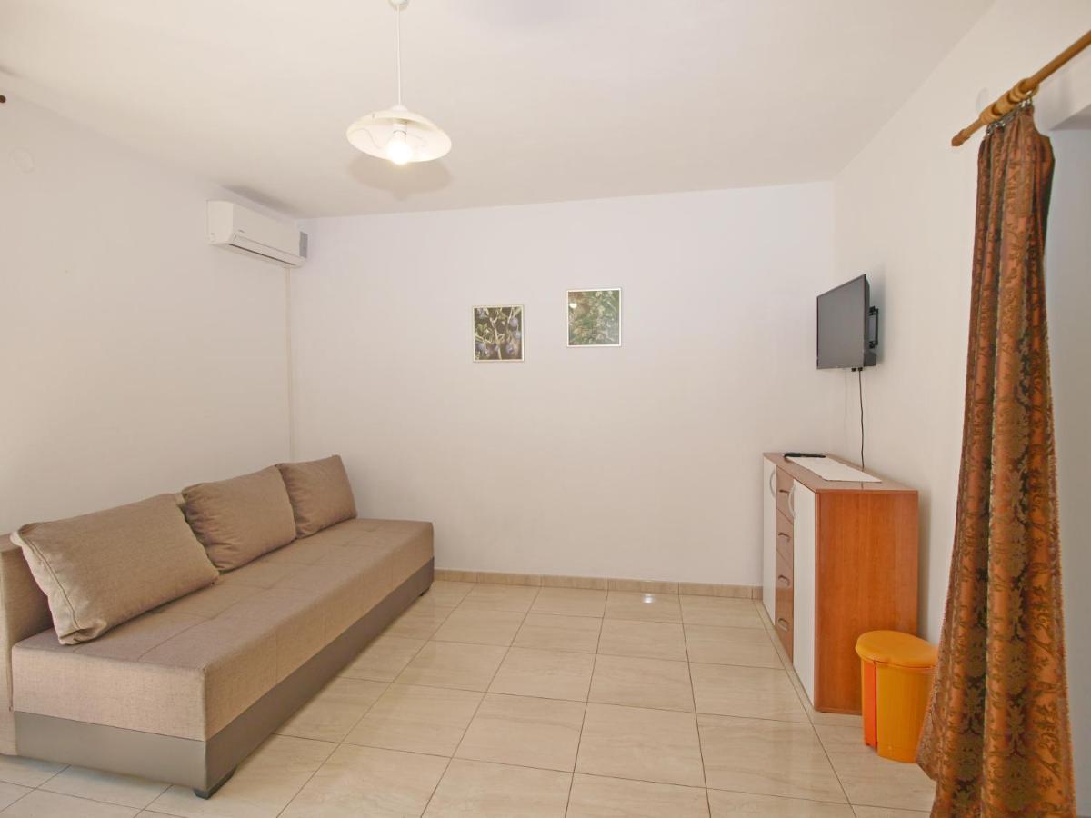 Apartmani Korljan グラダツ エクステリア 写真