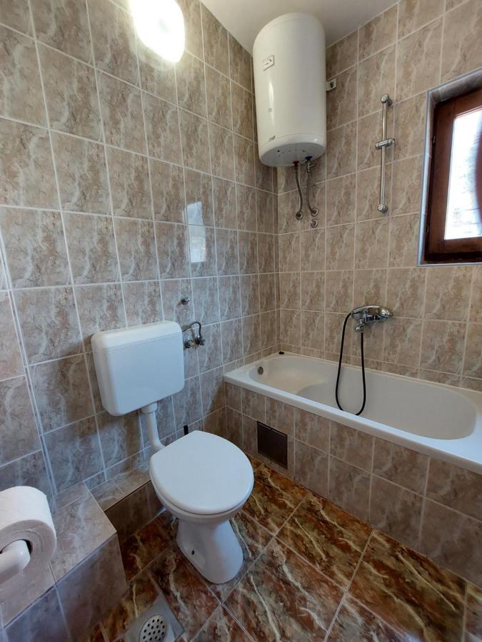 Apartmani Korljan グラダツ エクステリア 写真
