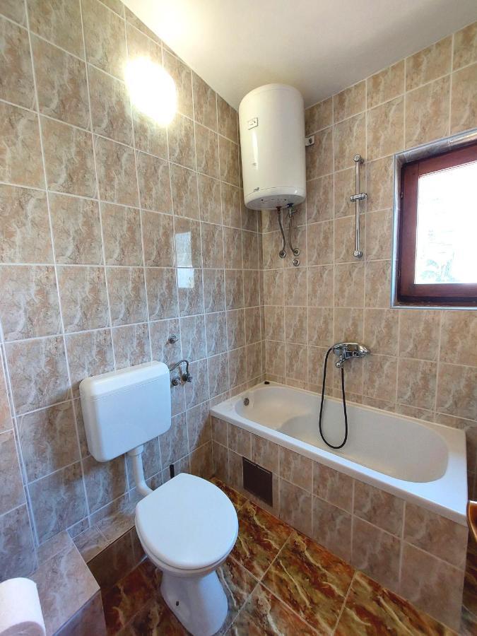 Apartmani Korljan グラダツ エクステリア 写真